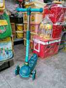 Xe trượt Scooter cho bé - Hkm của tã Bobby