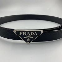 ใหม่เข็มขัด Prada ผู้ชายและผู้หญิงเดียวกันสามเหลี่ยมโลหะเรียบหัวเข็มขัดเข็มขัดหนังแท้แฟชั่นสบายๆธุรกิจเข็มขัดกางเกงยีนส์เข็มขัดเข็มขัดจุด