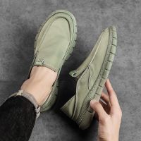 [COD] shoes mens spring and summer breathable old 2022 new slip-on lazy casual board