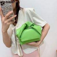 ❧△♀ Female 2023 new tide texture dunes senior feeling of ladle clouds chain single shoulder bag