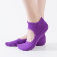 1 Pair Yoga Socks Women Anti Slip Breathable Elastic Fitness Yoga Pilates Socks Women Yoga Non Slip Sport Cotton Sock Slippers