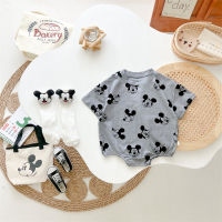 Mickeys Romper จั๊มสูทสำหรับเด็กเด็กผู้ชายเด็กผู้หญิง0-2ปีเสื้อผ้าเด็กน่ารักการ์ตูนสามเหลี่ยมจั๊มสูทแฟชั่นสบายๆ0000เสื้อรอมเปอร์ทารก