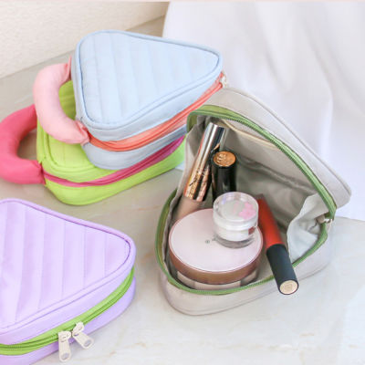 Female Storage Zipper Toiletries Storage Waterproof Make Up Cases Triangle Storage Mini Makeup Bag