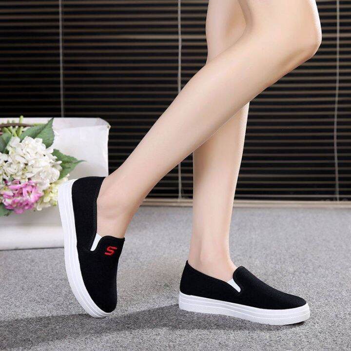 ready-stock-kasut-kulit-hitam-perempuan-kasut-kulit-wanita-kasut-sarung-perempuan-autumn-baru-kasut-beijing-lama-kasut-wanita-kasut-wanita-flat-canvas-single-shoes-mulut-cetek-pedal-kasut-ibu-kasut-ka