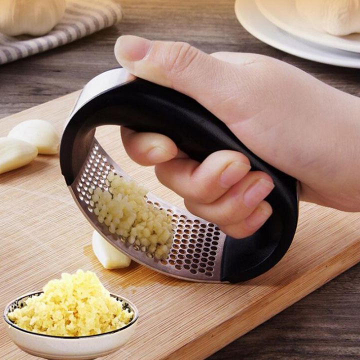 1pcs-multi-function-garlic-press-cutting-garlic-stainless-steel-random-color-cooking-tools-kitchen-accessories-graters-peelers-slicers