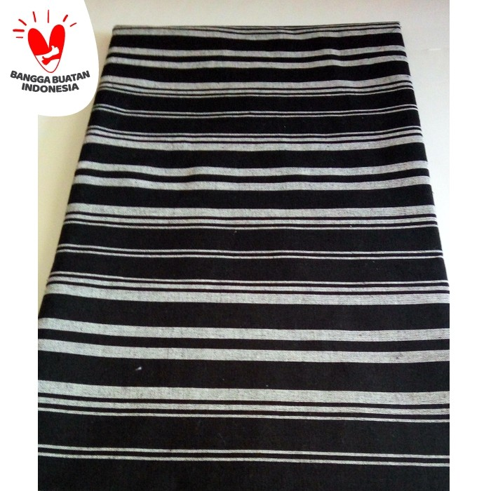 Kain Batik Motif Garis Lurik Hitam Putih Kombinasi Warna 200x 110 Cm