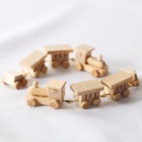 1Pc Mini Wooden Train Simulation Model Toys 1/12 Dollhouse Miniature Accessories For Doll House Decoration Educational Toys