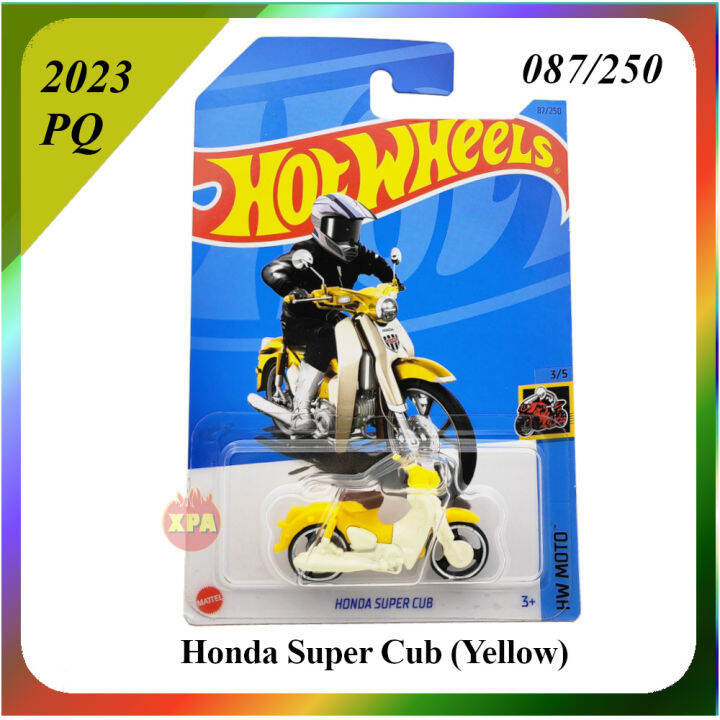 Hot Wheels Motorcycle DieCast Honda Super Cub ( Yellow ) 2023 HW Moto