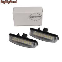 BigBigRoad Car License Plate Lights Number Frame Light For Mitsubishi Nativa Challenger Pajero Sport / Pajero Montero Sport