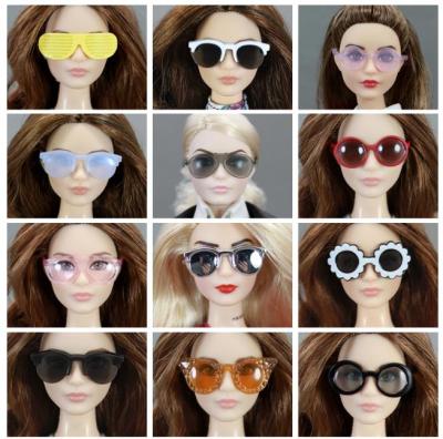 ของเล่นหลากสีแฟชั่นสำหรับเด็กผู้หญิงตุ๊กตา BABI 1/6ชิ้น/จากแว่นตุ๊กตาดั้งเดิมสไตล์ที่แตกต่าง