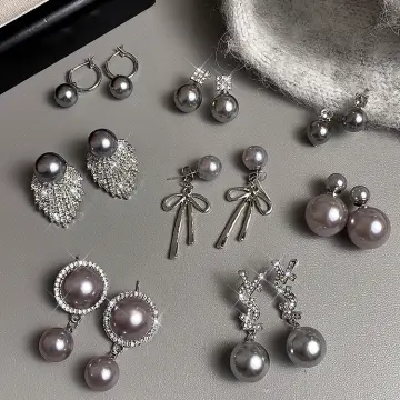 Waterfall Earrings in Grey Pearl – Riina Mettas Jewelry