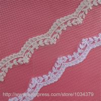 Delicate 9yards 3.5cm Ivory White Fabric Flower Venise Venice Lace Trim Applique Sewing Craft for Wedding Dec. LW0038