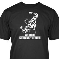 เสื้อยืดคุณภาพดี [COD] เสื้อยืดผ้าฝ้าย 100% พิมพ์ลาย Arnold Schwarzenegger โอเวอร์ไซซ์ ของขวัญคริสต์มาส สําหรับผู้ชาย XS-