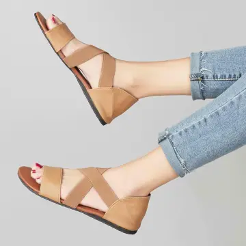 Small size sandals hot sale