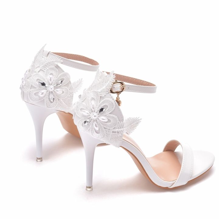 9-cm-shallow-mouth-word-is-white-with-open-toed-sandals-fine-big-yards-sandals-beaded-flower-wedding-party-shoes