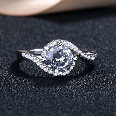 [COD] New twist arm round bag diamond ring female live broadcast fashion simple open inlaid with one carat four-claw zircon full of diamonds