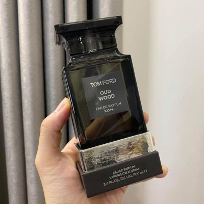 สำหรับผู้หญิงและผู้ชาย น้ำหอม OUD Wood Eau de Parfum unisex 100ML Pop Perfume กลิ่นมีเสน่ห์ เซ็กซี่ สเปรย์น้ำหอม