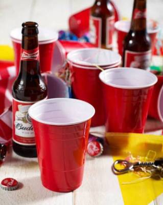 ( SET 10 ใบ ) แก้วแดง Red cup สำหรับปาร์ตี้สไตล์อเมริกัน ขนาด16oz สำหรับงานปาร์ตี้ Red Cup American Party Solo Cup