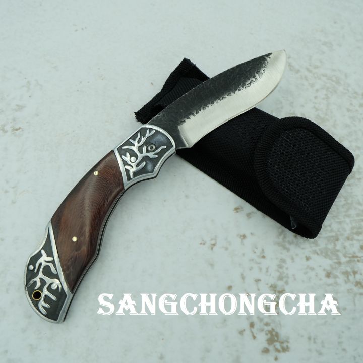 sangchongcha-folding-knife-camping-5cr13mov-มีดพับ-มีดพกพา-มีดเดินป่า-มีดสวยงาม-มีดแคมป์ปิ้ง-มีดพกเดินป่า-มีดป้องกันตัว-ลายดามัสกัส-ดูคลาสสลิกมีคุณค่าน่าสะสม-ใหญ่-ยาว-21-cm-ด้ามไม้แท้-พร้อมระบบล็อคใบม