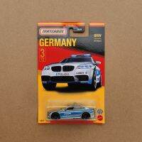 Matchbox รุ่น BMW M5 Police สีเงิน