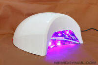 เครื่องอบเจล LED ใหญ่ ทรงไข่ มีจอดิจิตอล 45 วัตน์ สีขาว