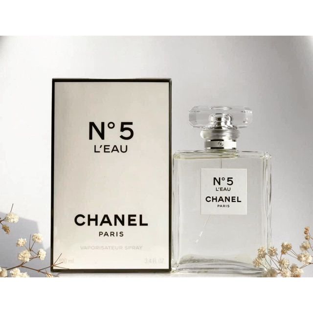 Chanel No 5 Lamp039Eau Chanel perfume  a fragrance for women 2016
