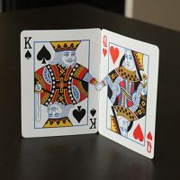 yjbu▲  Holding Hands Tricks Close Up lllusions Gimmicks Mentalism Props Signed Cards Connected into Card