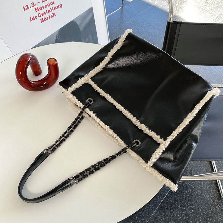 korea-suede-lambswool-splice-big-totes-bags-for-women-handbag-large-capacity-lamb-wool-chain-female-shoulder-bags-bolsas-black