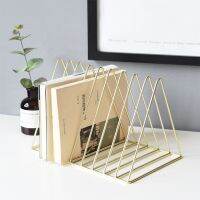 【CW】 Luxury Bookshelf Rack Desktop Metal Book Block Office Newspapers Magazines Storage Holder Scandinavian Shelf