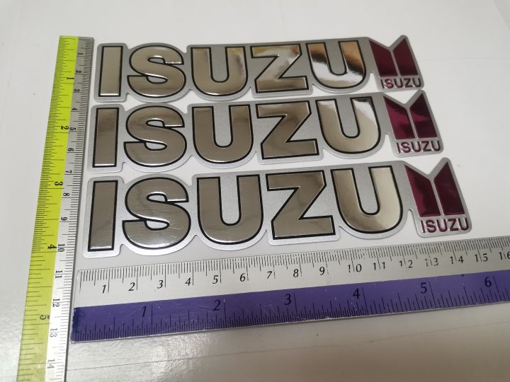 สติ๊กเกอร์ฟอยด์-ปั๊มนูน-คำว่า-isuzu-ติดรถ-แต่งรถ-อีซูซุ-sticker-สวย-งานดี-หายาก-ติดท้ายรถ-ติดประตูรถ-ติดข้างรถ-ติดข้างประตูรถ