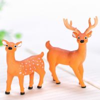 3 Pcs Micro Landscape PVC Ornament Horticultural Plant Sika Deer Animal Ornament Fawn A Plastic Key Ring Accessories