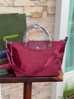 Longchamp LE PLIAGE NÉO TOP HANDLE BAG (medium size M) กระเป๋าถือ กระเป๋าสะพายข้าง กระเป๋าผู้หญิง ปรับสายได้ ของแท้ 100%