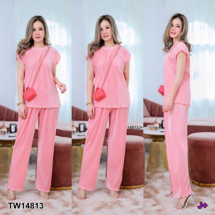 Garden Clothes ชุดเซ็ทสาวอวบ SET สาวอวบ เสื้อไหล่ล้ำ+กางเกงขายาว ผ้า