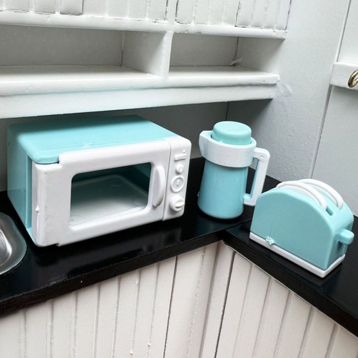 เครื่องทำขนมปังขนาดเล็กในเตาอบไมโครเวฟอุปกรณ์ตุ๊กตาเฟอร์นิเจอร์ในบ้านตุ๊กตาโมเดลกาต้มน้ำขนาดเล็ก