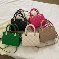 Casual Fashionable Diamond Handbag Lightweight Simple Girls Small Square Bag Commuter Shoulder Texture Embroidery Thread Messenger Women 【AUG】