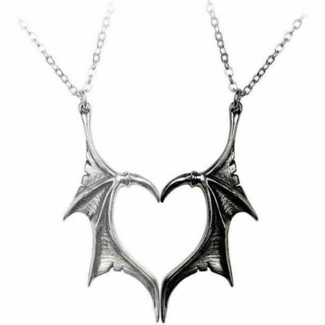 gothic-accessories-for-women-vintage-couples-matching-necklace-white-black-dragon-wing-heart-pendant-hip-hop-punk-party-jewelry