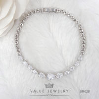 สร้อยข้อมือ ประดับคริสตัลเพชรหยดน้ำ Pear Shaped เรียงขนาด เครื่องประดับ BR028 ValueJewelry