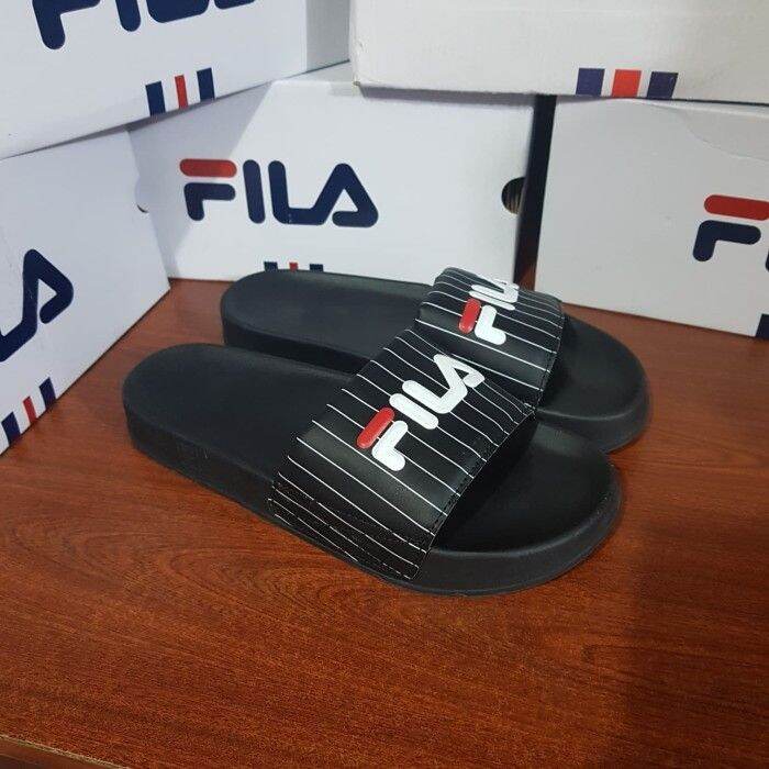 sandal fila perempuan