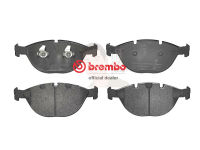 P06 028B ผ้าเบรก-F-แท้ BREMBO รุ่น Black : BMW ซีรี่ส์ X E53 X5 4.6 03-06 การันตีคุณภาพมาตรฐานโดย " เครอป อะไหล่ยนต์"