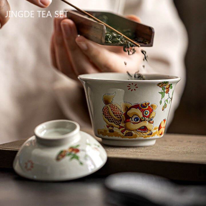 เซรามิกที่ทำด้วยมือ-gaiwan-สร้างสรรค์ภาพวาดสีสิงโตชาหม้ออบแบบพกพาสำนักงานชามชาที่มีฝาครอบถ้วยน้ำชาชุดน้ำชาจีน