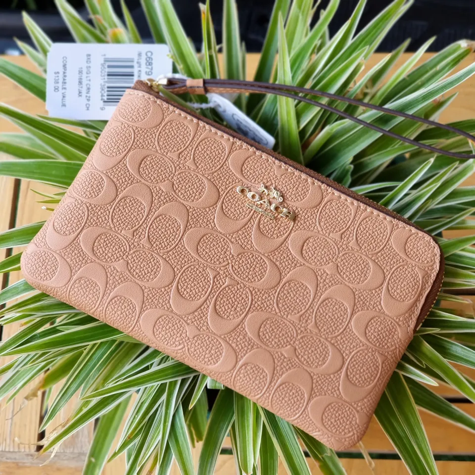 Corner zip wristlet in signature online leather