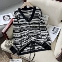 【มีไซส์ใหญ่】Plus Size Womens V-neck Striped Spring Autumn Sweaters Long Sleeved Knitted Female Pullovers Vintage Fashion Outerwear