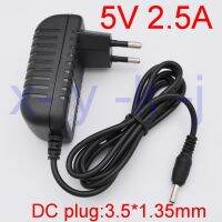 High quality 1PCS AC 100V-240V Converter IC power Adapter DC 5V 2.5A 2500mA 12.5W Power Supply EU Plug DC 3.5mm x 1.35mm