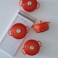 Le Creuset ตู้เย็นแม่เหล็กสติ๊กเกอร์เคลือบหม้อประเภทแม่เหล็ก3D จับมือแม่เหล็ก