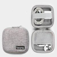 1pcs Mini Headphone Case Bag Earphone Earbuds Box Storage for Memory Card Headset USB Cable Charger Organizer Storage Bag