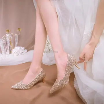 27 Gold Sandals, Heels and Flats for Your Wedding Day | City sandals,  Sandals heels, Heels