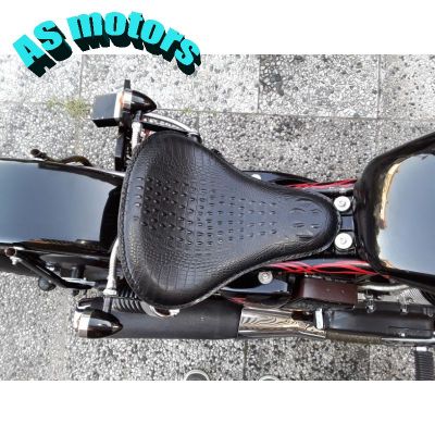 แผ่นรองที่หุ้มเบาะสำหรับรถมอเตอร์ไซค์แบบเดี่ยวหนังสำหรับ Sportster Bobber Chopper สีน้ำตาลสีดำ