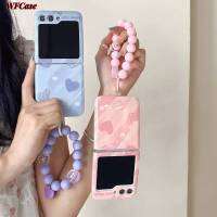 WFCase ปลอกสำหรับ Samsung Z Flip5เรียบง่ายสีล้วนรักพับโทรศัพท์ (+ สร้อยข้อมือ) ปกป้องกล้องเต็มกรอบ