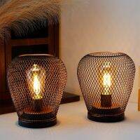 hgTable Lamp Metal Cage Lantern Battery Powered Lamps with LED Edsion Style Bulb 2Pcs Diamond Shape for Indoor Home Decor