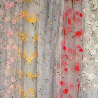 [HOT!] 1.5 meters wide 3D flower mesh yarn lace fabric embroidery fabric DIY clothing skirt baby clothes decorative fabric